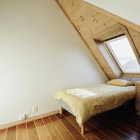 Penthouse - Spacious With Amazing Terrace *