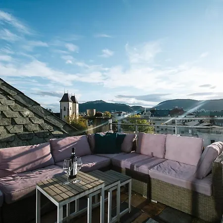 Penthouse - Spacious With Amazing Terrace * Bergen
